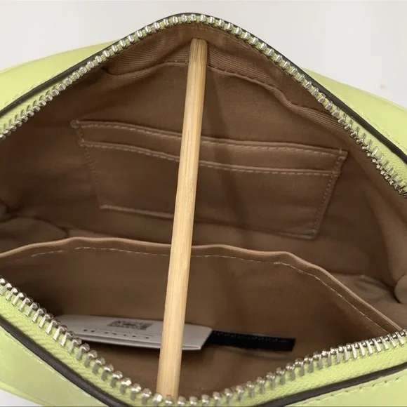 Coach Mini Jamie Camera Bag In Signature Canvas
SV/Khaki/Pale Lime
NWT - Picture 15 of 16